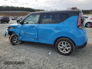 2024 Kia Soul S with VIN KNDJ23AU7R7229720, listed as a Copart auction lot 82536444 with 13,677 mi miles and Salvage Title. Bid and sale history available at DreamBid. Image 2.