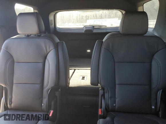 2022 Chevrolet Traverse High Country with VIN 1GNEVNKW0NJ179705, listed as a Copart auction lot 76338034 with 31,206 mi miles and Salvage title. Bid and sale history available at DreamBid. Image 10.