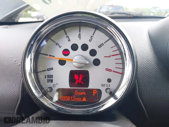2013 MINI Countryman S with VIN WMWZC3C5XDWP24270, listed as a IAAI auction lot 42232550 with 95,512 mi miles and . Bid and sale history available at DreamBid. Image 7.