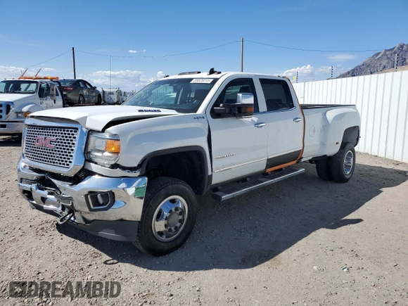 2016 GMC Sierra 3500HD SLT z VIN 1GT42XC86GF277877, wystawiony jako Copart lot #55825015 z przebiegiem 205 718 mil mil oraz Szkoda całkowita • Salvage title. Historia ofert i sprzedaży dostępna na DreamBid. Obrazek 1.