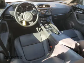 2017 Jaguar F-Pace 20d Premium with VIN SADCJ2BNXHA091982, listed as a Copart auction lot 87441914 with 117,295 mi miles and Clean Title. Bid and sale history available at DreamBid. Image 8.