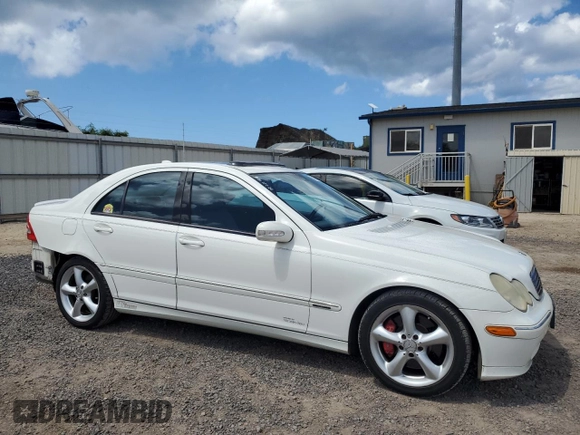 2004 Mercedes-Benz C 230 Kompressor with VIN WDBRF40J04F548247, listed as a Copart auction lot 58189555 with 80,351 mi miles and Salvage title. Bid and sale history available at DreamBid. Image 4.