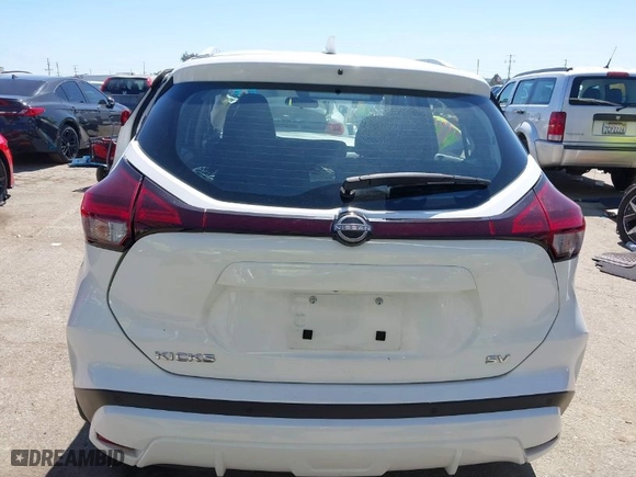 2022 Nissan Kicks SV with VIN 3N1CP5CV9NL486432, listed as a IAAI auction lot 41840208 with NaN miles. Bid and sale history available at carsss.com. Image 16.