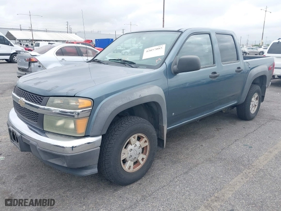 2006 Chevrolet Colorado LT w/3LT with VIN 1GCDS136768186552, listed as a IAAI auction lot 42057085 with 129,901 mi miles. Bid and sale history available at carsss.com. Image 2.
