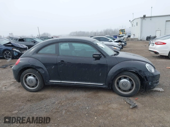 2012 Volkswagen Beetle 2.5L PZEV with VIN 3VWJP7AT0CM628169, listed as a IAAI auction lot 41628754 with 64,770 mi miles and . Bid and sale history available at DreamBid. Image 6.