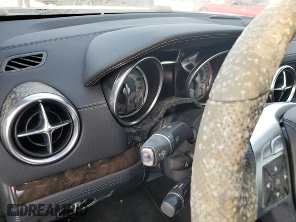 2015 Mercedes-Benz SL SL 400 z VIN WDDJK6FA4FF030549, wystawiony jako Copart lot #75077954 z przebiegiem Nie podano mil oraz Nie do naprawy • Non repairable. Historia ofert i sprzedaży dostępna na DreamBid. Obrazek 9.