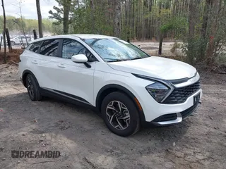 2024 Kia Sportage LX with VIN KNDPUCDF5R7273538, listed as a IAAI auction lot 41944255 with 4,617 mi miles and . Bid and sale history available at DreamBid. Image 1.