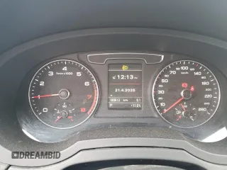 2018 Audi Q3 Premium Plus z VIN WA1JCCFS0JR010122, wystawiony jako Copart lot #53547815 z przebiegiem 180 613 mil mil oraz Szkoda całkowita • Salvage title. Historia ofert i sprzedaży dostępna na DreamBid. Obrazek 9.
