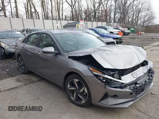 2023 Hyundai Elantra SEL z VIN KMHLS4AG5PU567877, wystawiony jako IAAI lot #41522399 z przebiegiem 37 339 mil mil oraz . Historia ofert i sprzedaży dostępna na DreamBid. Obrazek 1.