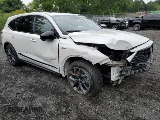 2024 Acura MDX w/A-Spec Package with VIN 5J8YE1H09RL013714, listed as a Copart auction lot 64440054 with 7,361 mi miles and Salvage Title. Bid and sale history available at carsss.com. Image 4.