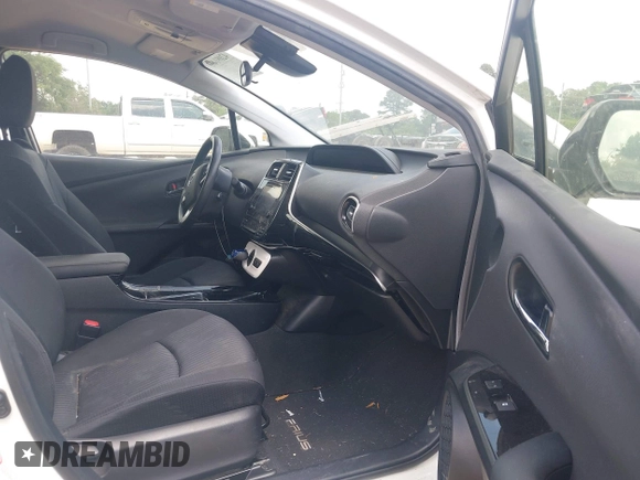 2017 Toyota Prius Two with VIN JTDKARFUXH3040780, listed as a IAAI auction lot 42091493 with 105,952 mi miles and . Bid and sale history available at DreamBid. Image 5.