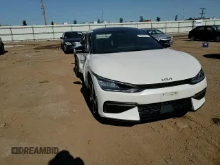 2022 Kia EV6 GT-Line with VIN KNDC4DLC3N5066437, listed as a Copart auction lot 63692294 with 0 mi miles and Salvage Title. Bid and sale history available at carsss.com. Image 10.