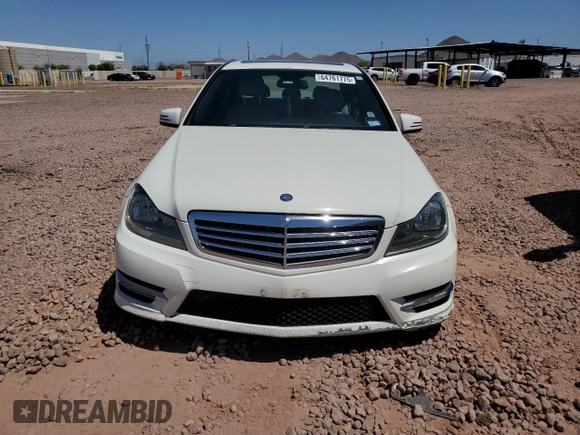 2012 Mercedes-Benz C 250 Sport с VIN WDDGF4HB9CA643364, выставлен на аукционе Copart как лот 64761775 с пробегом 135 139 миль миль и Списание • Salvage title. История ставок и продаж доступна на DreamBid. Изображение 5.