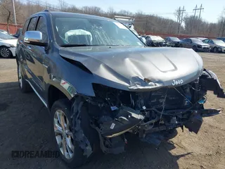 2019 Jeep Grand Cherokee Summit with VIN 1C4RJFJG1KC637757, listed as a IAAI auction lot 41803356 with 95,231 mi miles. Bid and sale history available at carsss.com. Image 6.