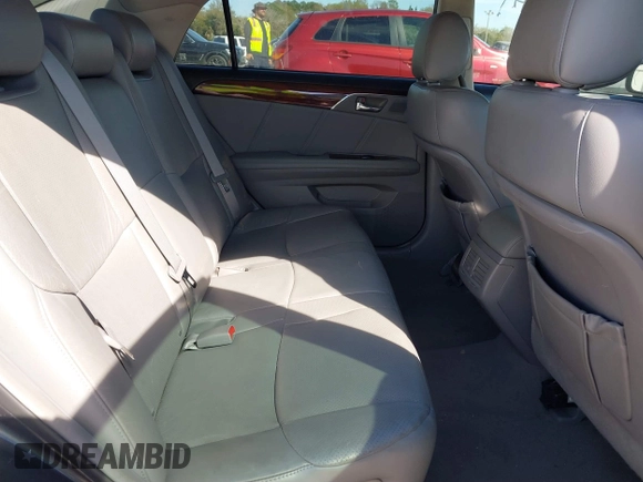 2008 Toyota Avalon XL with VIN 4T1BK36B68U322445, listed as a IAAI auction lot 41749297 with 230,764 mi miles. Bid and sale history available at carsss.com. Image 8.