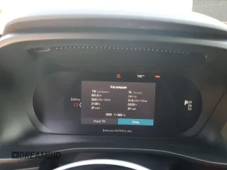 2022 Volvo XC40 Twin Plus z VIN YV4ED3UR3N2640345, wystawiony jako Copart lot #74648914 z przebiegiem 11 863 mil mil oraz Szkoda całkowita • Salvage title. Historia ofert i sprzedaży dostępna na DreamBid. Obrazek 9.