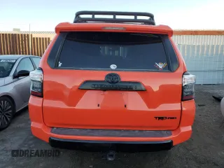 2023 Toyota 4Runner TRD Pro z VIN JTELU5JRXP6142113, wystawiony jako Copart lot #48787545 z przebiegiem 31 379 mil mil oraz Szkoda całkowita • Salvage title. Historia ofert i sprzedaży dostępna na DreamBid. Obrazek 6.