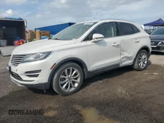 2015 Lincoln MKC with VIN 5LMCJ1A94FUJ19967, listed as a Copart auction lot 46195625 with Not Provided miles and Salvage Title. Bid and sale history available at carsss.com. Image 1.