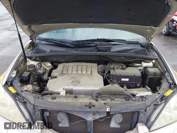 2008 Lexus RX 350 with VIN 2T2GK31U38C035396, listed as a IAAI auction lot 42105364 with 250,112 mi miles and . Bid and sale history available at DreamBid. Image 10.
