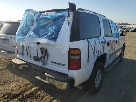 2004 Chevrolet Tahoe LS with VIN 1GNEC13V54J326622, listed as a Copart auction lot 73164854 with 241,083 mi miles and Salvage Title. Bid and sale history available at carsss.com. Image 3.