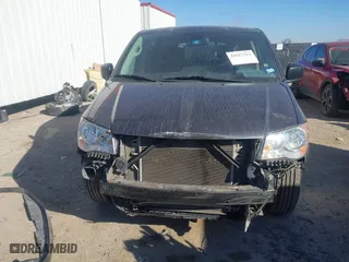 2018 Dodge Grand Caravan SE with VIN 2C4RDGBG3JR348560, listed as a IAAI auction lot 41657312 with 135,007 mi miles. Bid and sale history available at carsss.com. Image 12.