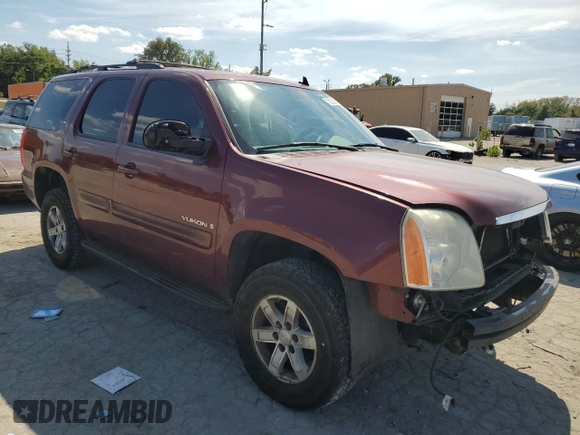 2008 GMC Yukon SLE w/3SB with VIN 1GKFK13088J165116, listed as a Copart auction lot 72273454 with 293,975 mi miles and Salvage Title. Bid and sale history available at carsss.com. Image 4.
