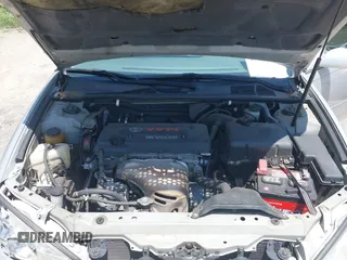 2002 Toyota Camry LE z VIN 4T1BE32K02U630523, wystawiony jako IAAI lot #42330724 z przebiegiem 138 459 mil mil oraz . Historia ofert i sprzedaży dostępna na DreamBid. Obrazek 10.