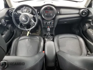 2016 MINI Hardtop with VIN WMWXP5C58G2D13732, listed as a Copart auction lot 53082215 with 283,481 mi miles and Clean Title. Bid and sale history available at DreamBid. Image 8.