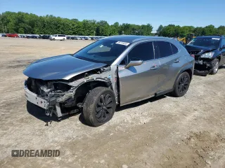 2021 Lexus UX 200 z VIN JTHX3JBH8M2033612, wystawiony jako Copart lot #56215455 z przebiegiem 68 107 mil mil oraz Szkoda całkowita • Salvage title. Historia ofert i sprzedaży dostępna na DreamBid. Obrazek 1.