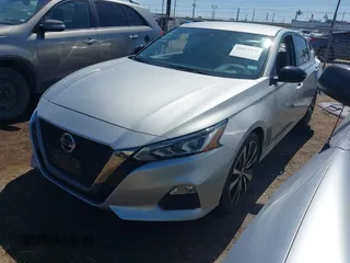2022 Nissan Altima SR z VIN 1N4BL4CV4NN419547, wystawiony jako IAAI lot #41651392 z przebiegiem 44 429 mil mil oraz . Historia ofert i sprzedaży dostępna na DreamBid. Obrazek 2.