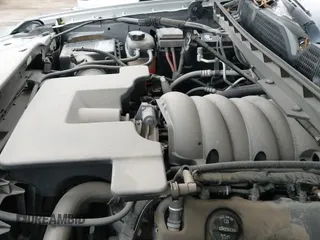 2018 Chevrolet Silverado 1500 LT z VIN 1GCVKRECXJZ150122, wystawiony jako IAAI lot #42034176 z przebiegiem 161 968 mil mil oraz . Historia ofert i sprzedaży dostępna na DreamBid. Obrazek 21.