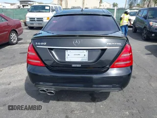 2009 Mercedes-Benz S-Class 5.5L V12 with VIN WDDNG76X09A273645, listed as a IAAI auction lot 41927453 with 1 mi miles. Bid and sale history available at carsss.com. Image 6.