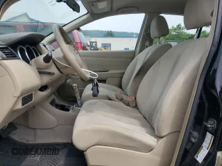 2009 Nissan Versa SL с VIN 3N1BC13E79L475810, выставлен на аукционе Copart как лот 61073065 с пробегом 90 531 миль миль и Списание • Salvage title. История ставок и продаж доступна на DreamBid. Изображение 7.