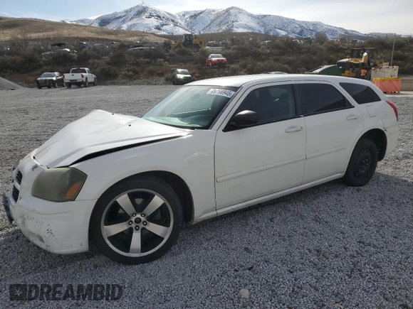 2006 Dodge Magnum with VIN 2D4FV47T06H275992, listed as a Copart auction lot 49796945 with Not Provided miles and Salvage Title. Bid and sale history available at carsss.com. Image 1.