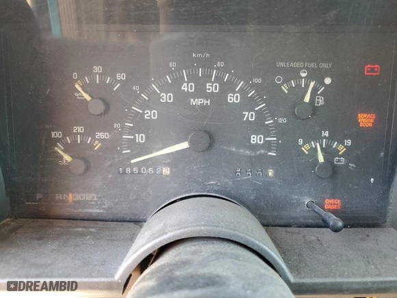 1993 Chevrolet C/K 1500 with VIN 1GCEC14Z9PZ228421, listed as a Copart auction lot 58138574 with 185,052 mi miles and Non Repairable. Bid and sale history available at carsss.com. Image 9.