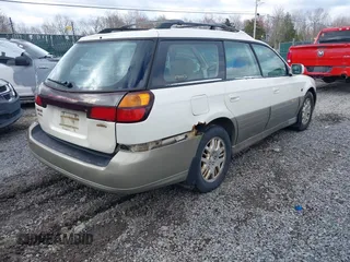 2002 Subaru Legacy Outback L.L. Bean with VIN 4S3BH806527602245, listed as a IAAI auction lot 41958987 with 278,315 mi miles and . Bid and sale history available at DreamBid. Image 4.