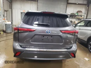 2021 Toyota Highlander Hybrid Limited with VIN 5TDXBRCH0MS522418, listed as a Copart auction lot 44133135 with 94,124 mi miles and Salvage title. Bid and sale history available at DreamBid. Image 6.