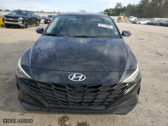 2021 Hyundai Elantra SEL with VIN KMHLM4AG0MU137616, listed as a Copart auction lot 87176984 with 157,418 mi miles and Salvage Title. Bid and sale history available at carsss.com. Image 5.