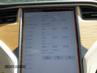 2018 Tesla Model S 75D with VIN 5YJSA1E24JF292518, listed as a IAAI auction lot 42247256 with 40,160 mi miles and . Bid and sale history available at DreamBid. Image 7.