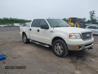 2008 Ford F-150 XLT z VIN 1FTPW14548FC05886, wystawiony jako IAAI lot #42342447 z przebiegiem 173 079 mil mil oraz . Historia ofert i sprzedaży dostępna na DreamBid. Obrazek 1.