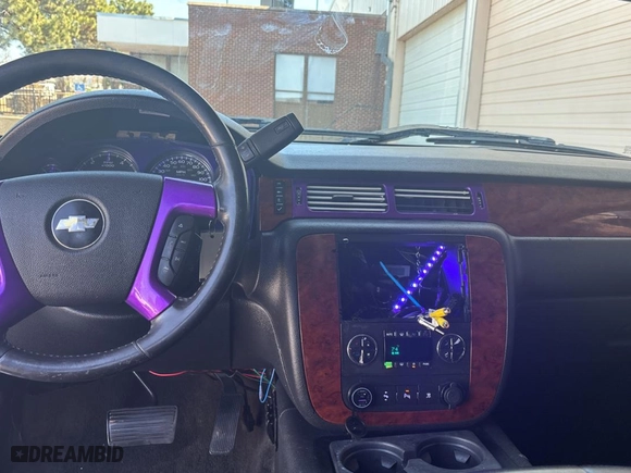 2009 Chevrolet Silverado 1500 LTZ with VIN 3GCEK33M39G269439, listed as a Copart auction lot 48946075 with 142,207 mi miles and Clean Title. Bid and sale history available at carsss.com. Image 9.