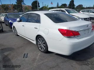 2011 Toyota Avalon with VIN 4T1BK3DB5BU403902, listed as a IAAI auction lot 41472945 with 175,685 mi miles. Bid and sale history available at carsss.com. Image 3.