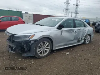 2020 Volkswagen Passat SE z VIN 1VWSA7A39LC013904, wystawiony jako Copart lot #55168575 z przebiegiem 71 623 mil mil oraz Szkoda całkowita • Salvage title. Historia ofert i sprzedaży dostępna na DreamBid. Obrazek 1.
