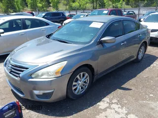 2014 Nissan Altima SV with VIN 1N4AL3AP0EC402329, listed as a IAAI auction lot 42129620 with 160,286 mi miles and . Bid and sale history available at DreamBid. Image 2.
