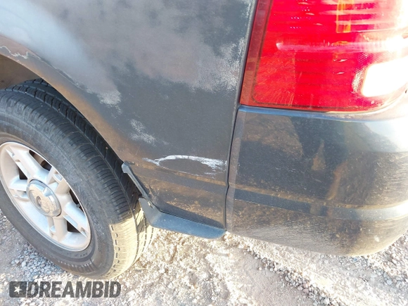 2004 Ford Explorer XLT with VIN 1FMZU63K24UA08767, listed as a IAAI auction lot 42440626 with 159,647 mi miles and . Bid and sale history available at DreamBid. Image 6.