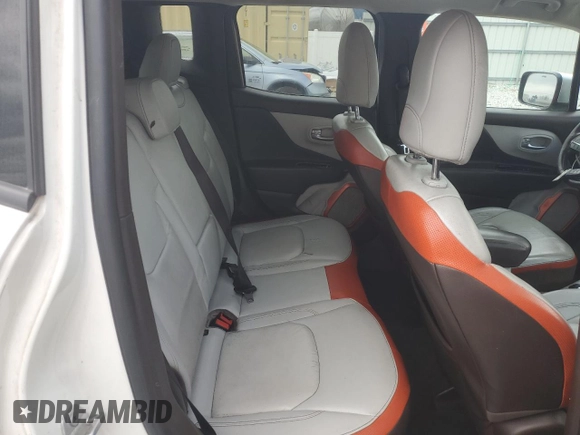 2015 Jeep Renegade Limited with VIN ZACCJADT7FPC13275, listed as a Copart auction lot 46494415 with 159,211 mi miles and Clean title. Bid and sale history available at DreamBid. Image 11.