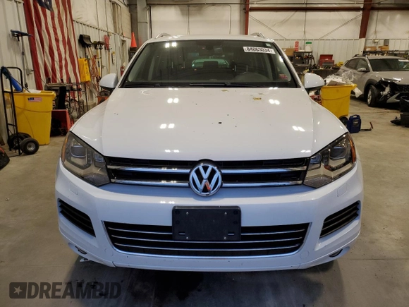 2012 Volkswagen Touareg Exec with VIN WVGEF9BP4CD011823, listed as a Copart auction lot 84063034 with 110,694 mi miles and Non Repairable. Bid and sale history available at DreamBid. Image 5.