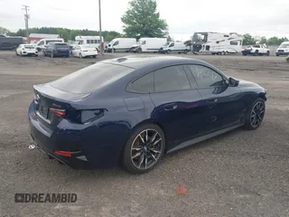 2024 BMW i4 M50 z VIN WBY33AW09RFS45891, wystawiony jako IAAI lot #41912747 z przebiegiem 313 988 mil mil oraz . Historia ofert i sprzedaży dostępna na DreamBid. Obrazek 4.