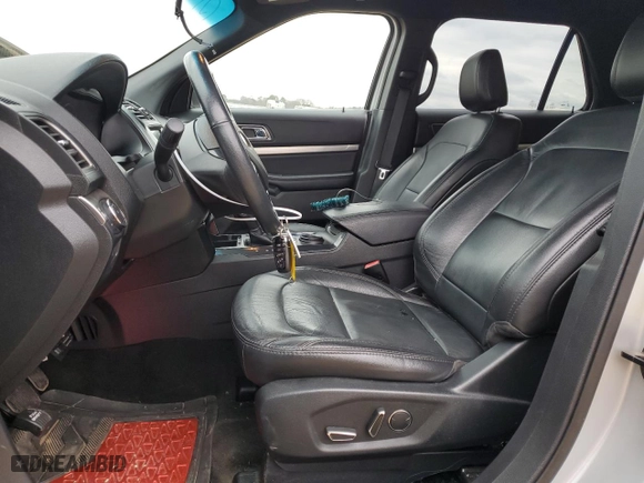 2018 Ford Explorer XLT with VIN 1FM5K7D89JGA54751, listed as a Copart auction lot 41328474 with 120,795 mi miles and Salvage Title. Bid and sale history available at carsss.com. Image 7.