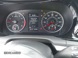 2024 Kia K5 GT-Line z VIN 5XXG64J27RG263411, wystawiony jako IAAI lot #41968914 z przebiegiem 23 238 mil mil oraz . Historia ofert i sprzedaży dostępna na DreamBid. Obrazek 7.